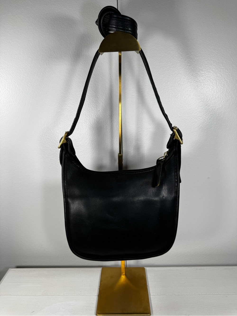 Vintage Coach 9950 Janice Legacy Shoulder Bag Black Glove Tanned Leather USA